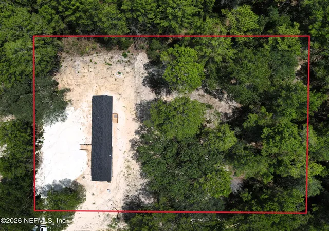 Photo 17 of Manufactured home for sale at 308 Wilson Dr, Interlachen, FL 32148 | MLS# 2156305 | Listing updated on 2026-08-03