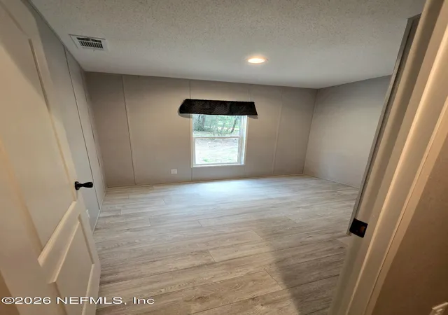 Photo 3 of Manufactured home for sale at 308 Wilson Dr, Interlachen, FL 32148 | MLS# 2156305 | Listing updated on 2026-08-03