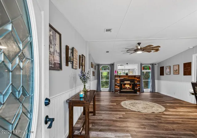 5th image of 197 Melrose Landing Dr, Hawthorne, FL 32640 | MLS# 2155393