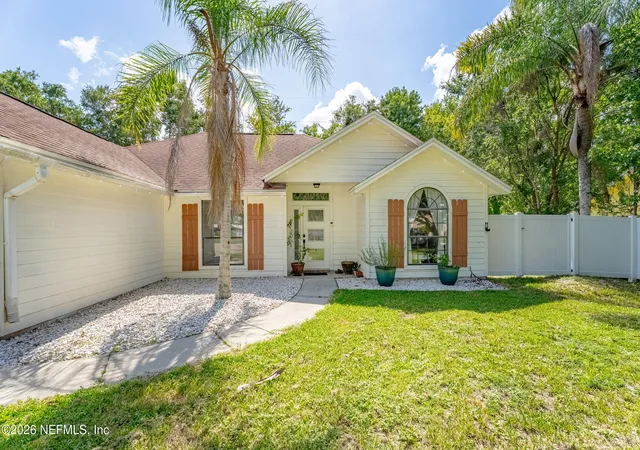 Photo 2 of Single family home for sale at 11936 Marabou Ct S, Jacksonville, FL 32223 | MLS# 2156148 | Listing updated on 2026-09-10