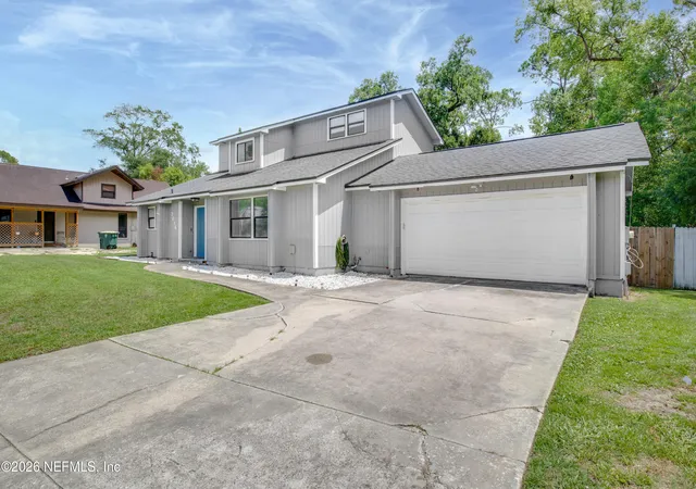 Photo 2 of Single family home for sale at 7018 Holiday Hl Ct, Jacksonville, FL 32216 | MLS# 2156517 | Listing updated on 2026-09-13