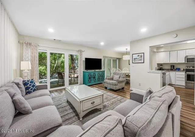 Photo 3 of Condo for sale at 2001 Beach Wood Rd, Fernandina Beach, FL 32034 | MLS# 2156195 | Listing updated on 2026-08-06