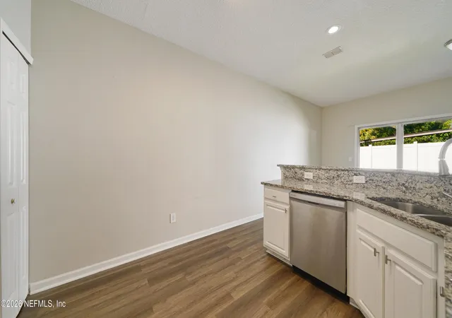 Photo 4 of Townhouse for sale at 7116 Timmerman Ln, Jacksonville, FL 32244 | MLS# 2156523 | Listing updated on 2026-09-21