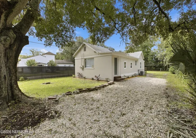 Photo 1 of Single family home for sale at 2202 W 1st Street, Jacksonville, FL 32209 | MLS# 2155237 | Listing updated on 2026-09-10