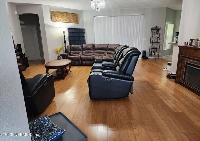 Photo 3 of Single family home for sale at 5 Burnet Pl, Palm Coast, FL 32137 | MLS# 2156151 | Listing updated on 2026-09-13
