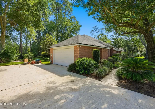 Photo 3 of Single family home for sale at 1972 Woodlake Dr, Fleming Island, FL 32003 | MLS# 2158764 | Listing updated on 2026-09-19