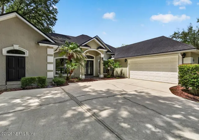 Photo 2 of Single family home for sale at 8301 Sheila Dr, Saint Augustine, FL 32092 | MLS# 2155819 | Listing updated on 2026-09-17