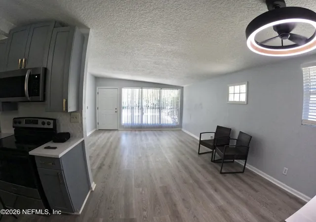 Photo 4 of Single family home for sale at 3039 Lorman Dr, Jacksonville, FL 32223 | MLS# 2155185 | Listing updated on 2026-09-13