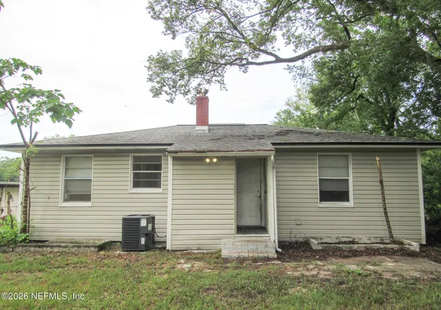 2nd image of 2015 Allandale Cir E, Jacksonville, FL 32254 | MLS# 2156663