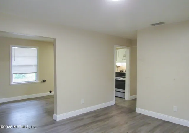 5th image of 2015 Allandale Cir E, Jacksonville, FL 32254 | MLS# 2156663