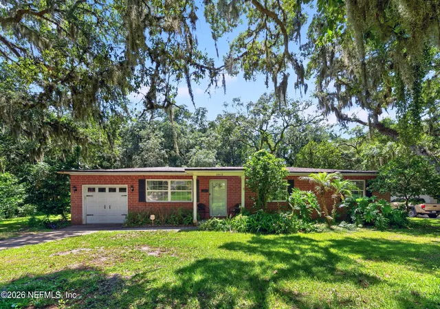 Photo 1 of Sale Pending at 1863 Highland Dr, Fernandina Beach, FL 32034 | MLS# 2155657 | Listing updated on 2026-07-30