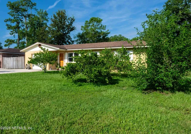 Photo 3 of Sale Pending at 7880 Rondeau Dr E, Jacksonville, FL 32217 | MLS# 2156073 | Listing updated on 2026-09-16