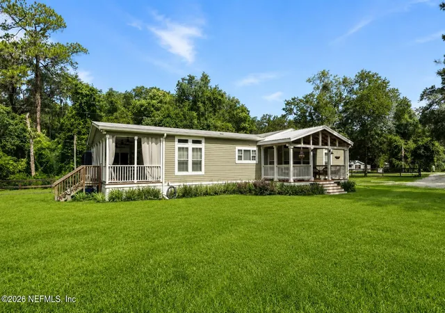 Photo 2 of Manufactured home for sale at 21913 NE 73rd Place, Melrose, FL 32666 | MLS# 2155389 | Listing updated on 2026-08-26
