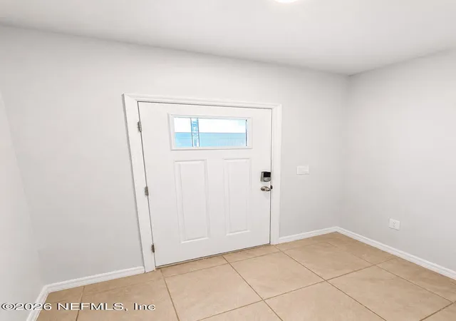 Photo 2 of Townhouse for sale at 21 Bella Oaks Dr, Port Orange, FL 32129 | MLS# 2155507 | Listing updated on 2026-09-09