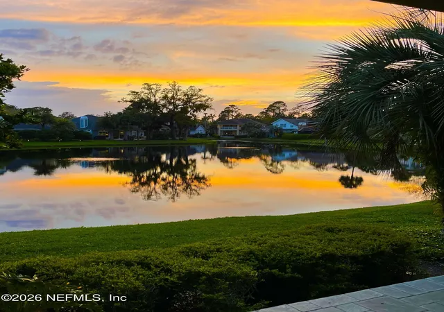 Photo 2 of Sale Pending at 145 Deer Cvs Dr, Ponte Vedra Beach, FL 32082 | MLS# 2156020 | Listing updated on 2026-09-10