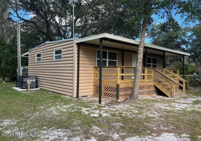 Photo 2 of Manufactured home for sale at 125 Willis Rd, Interlachen, FL 32148 | MLS# 2155444 | Listing updated on 2026-07-15