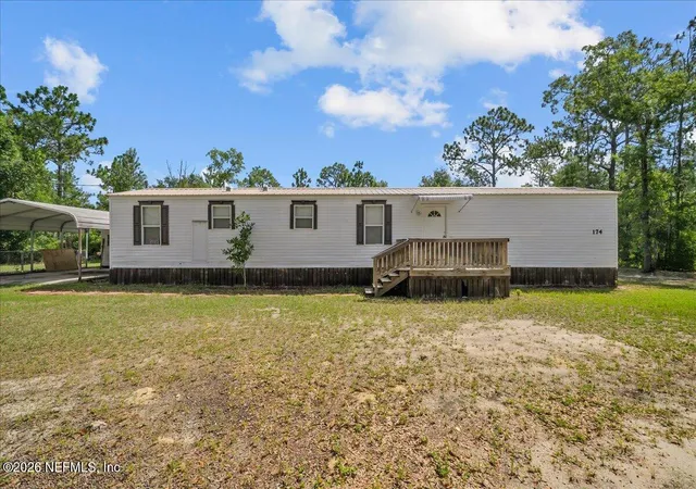 Photo 3 of Manufactured home for sale at 174 Union Ave, Interlachen, FL 32148 | MLS# 2155462 | Listing updated on 2026-09-21