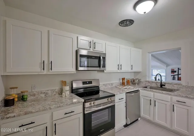 Photo 3 of Single family home for sale at 7812 Manata St, Jacksonville, FL 32217 | MLS# 2155506 | Listing updated on 2026-08-25