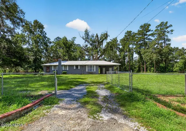 Photo 3 of Single family home for sale at 7236 Sycamore St, Jacksonville, FL 32219 | MLS# 2156033 | Listing updated on 2026-08-20
