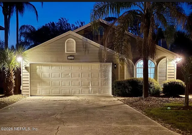 Photo 3 of Single family home for sale at 1043 Seabreeze Ave, Jacksonville Beach, FL 32250 | MLS# 2155686 | Listing updated on 2026-08-28