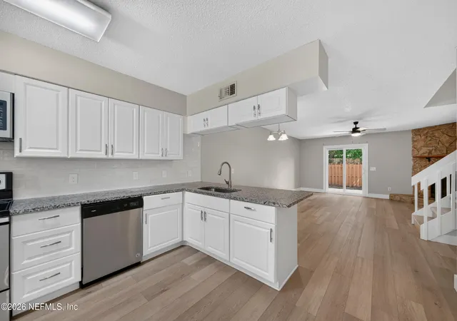 Photo 4 of Townhouse for sale at 4323 Windergate Dr, Jacksonville, FL 32257 | MLS# 2155893 | Listing updated on 2026-08-08