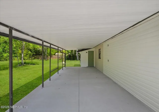 Photo 5 of Single family home for sale at 109 Ivey Rd, San Mateo, FL 32187 | MLS# 2155938 | Listing updated on 2026-08-21