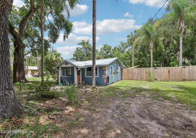 4th image of 521 S 9Th St, Crescent City, FL 32112 | MLS# 2155667