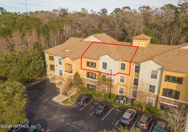 Photo 2 of Condo for sale at 8539 Gate Pkwy W #1433, Jacksonville, FL 32216 | MLS# 2155688 | Listing updated on 2026-09-16
