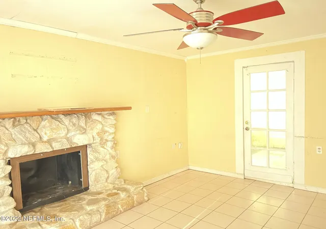 Photo 3 of Single family home for sale at 5715 Wiltshire St, Jacksonville, FL 32211 | MLS# 2155669 | Listing updated on 2026-09-16