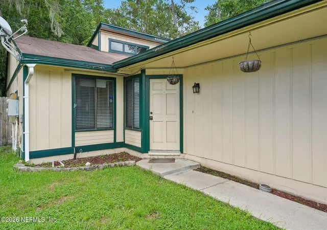 2nd image of 1317 Ellis Trace Dr W, Jacksonville, FL 32205 | MLS# 2159144