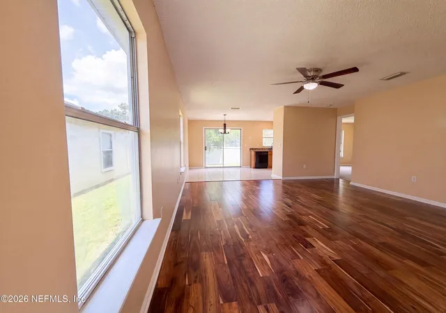 Photo 3 of Sale Pending at 7923 Cherry Blossom Dr N, Jacksonville, FL 32216 | MLS# 2155743 | Listing updated on 2026-09-09