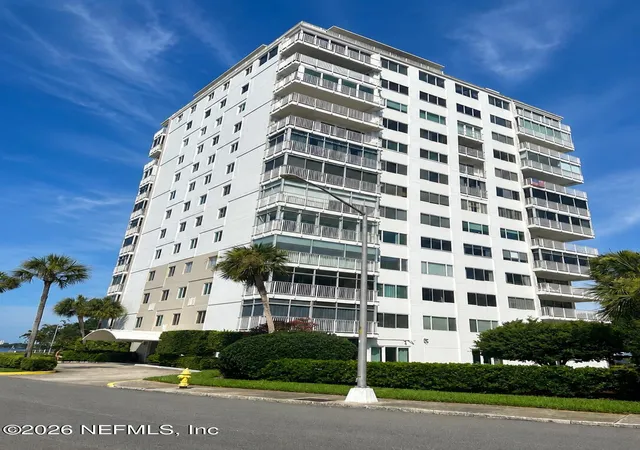 Photo 3 of Sale Pending at 1560 Lancaster Ter #706, Jacksonville, FL 32204 | MLS# 2156021 | Listing updated on 2026-09-01