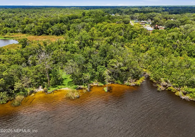 5th image of 654 S Orange Ave, Green Cove Springs, FL 32043 | MLS# 2156008