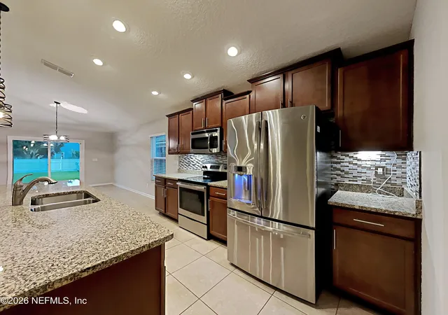 Photo 4 of Single family home for sale at 13471 Devan Lee Dr E, Jacksonville, FL 32226 | MLS# 2155913 | Listing updated on 2026-09-18