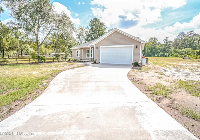 4th image of 839 N Lowder St, Macclenny, FL 32063 | MLS# 2155985