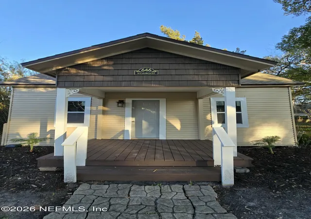 Photo 1 of Single family home for sale at 646 N Church St, Starke, FL 32091 | MLS# 2155977 | Listing updated on 2026-07-17