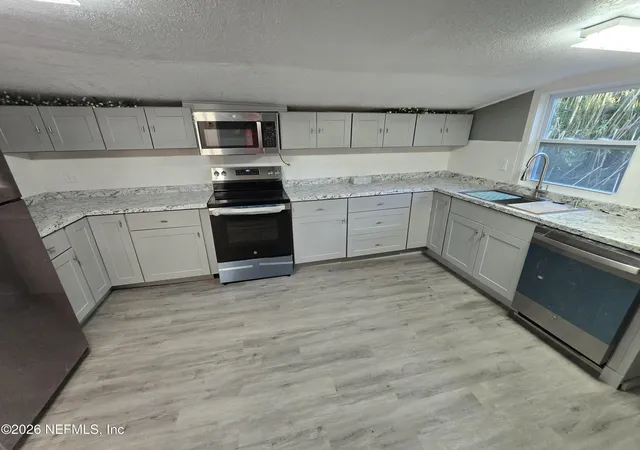 Photo 3 of Single family home for sale at 646 N Church St, Starke, FL 32091 | MLS# 2155977 | Listing updated on 2026-07-17