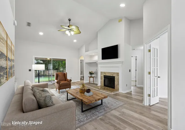 Photo 3 of Single family home for sale at 5628 Crest Crk Dr, Jacksonville, FL 32258 | MLS# 2156235 | Listing updated on 2026-09-17