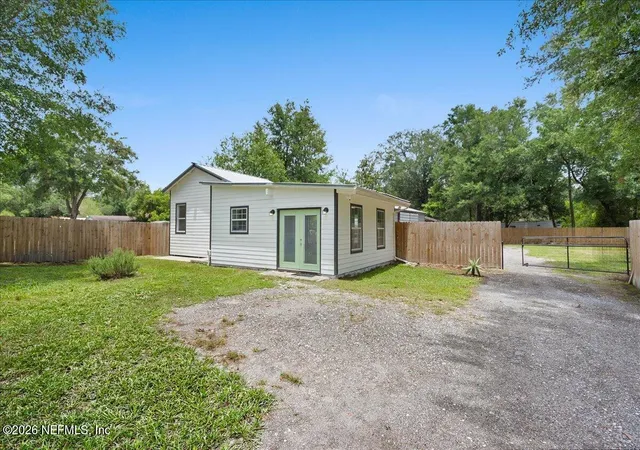Listing Photo 5 - Condo for sale in building located at 1889 Faye Rd, Jacksonville, FL 32218