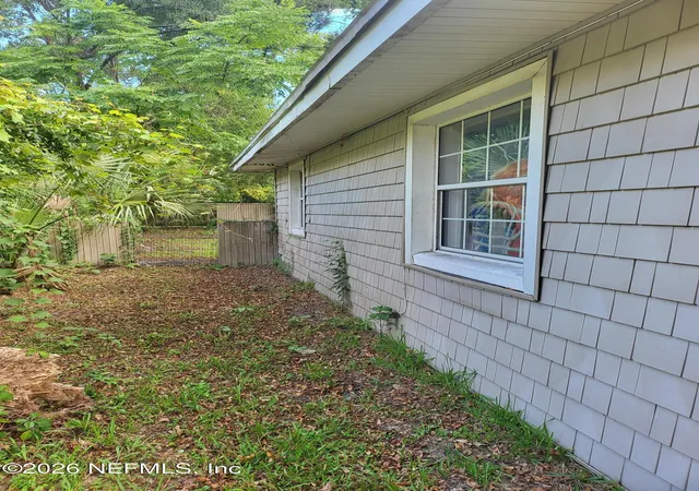 Photo 4 of Single family home for sale at 5458 Tyler Ave, Jacksonville, FL 32254 | MLS# 2156275 | Listing updated on 2026-08-27