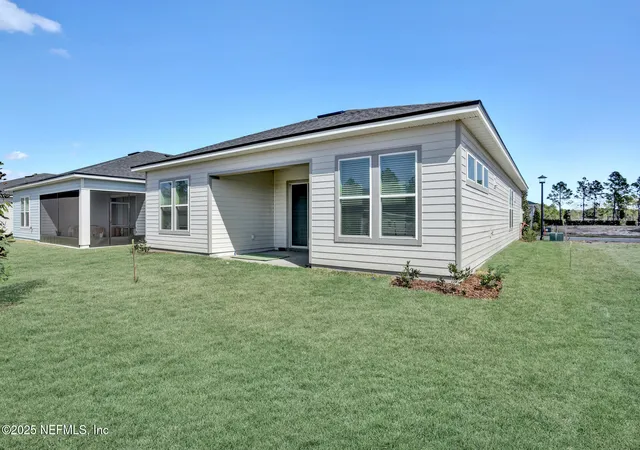 Photo 3 of Single family home for sale at 11 Falmouth Dr, Palm Coast, FL 32137 | MLS# 2156118 | Listing updated on 2026-09-21