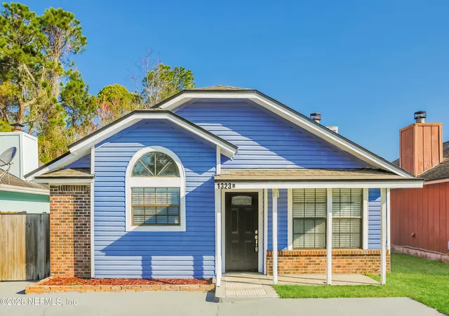 Photo 1 of Single family home for sale at 1323 Brandywine Dr #B, Orange Park, FL 32065 | MLS# 2156169 | Listing updated on 2026-09-18