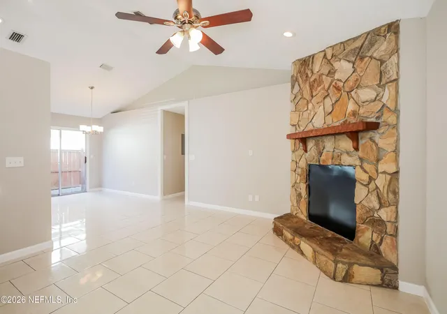 Photo 4 of Single family home for sale at 1323 Brandywine Dr #B, Orange Park, FL 32065 | MLS# 2156169 | Listing updated on 2026-09-18