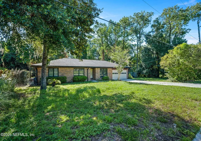 Photo 3 of Single family home for sale at 2035 Azalea Ln, Orange Park, FL 32073 | MLS# 2156229 | Listing updated on 2026-07-20