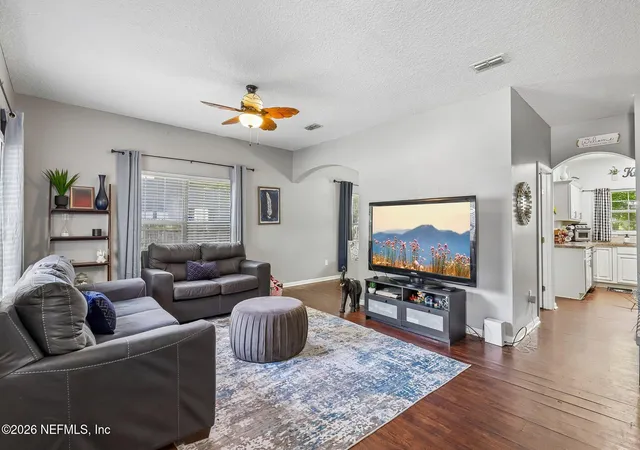 Photo 3 of Single family home for sale at 2323 Southern Ave, Jacksonville, FL 32207 | MLS# 2156680 | Listing updated on 2026-09-06