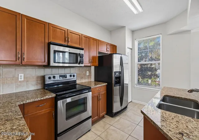 Photo 4 of Condo for sale at 10435 Midtown Pkwy #455, Jacksonville, FL 32246 | MLS# 2156593 | Listing updated on 2026-10-18