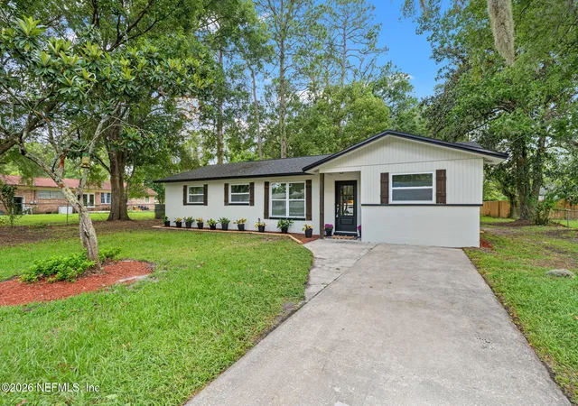 2nd image of 594 Cedar Ave, Jacksonville, FL 32234 | MLS# 2156318
