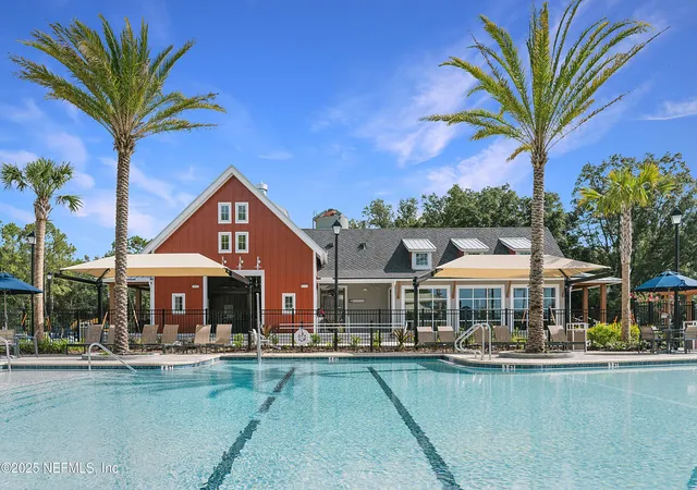 Photo 3 of Sale Pending at 2940 Adelaide Rd, Green Cove Springs, FL 32043 | MLS# 2156207 | Listing updated on 2026-07-27