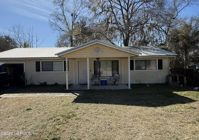 Photo 1 of Sale Pending at 10516 Timber Crk Ln, Jacksonville, FL 32221 | MLS# 2156234 | Listing updated on 2026-09-08