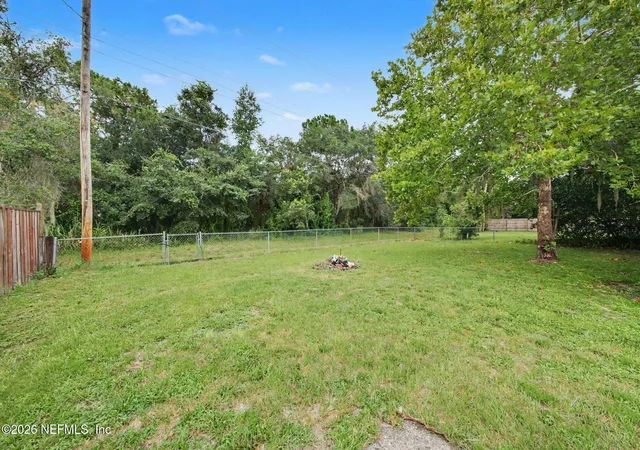 21st image of 231 E 1st St, Chuluota, FL 32766 | MLS# 2156382